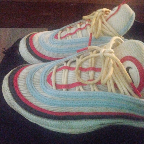 Air Max 97s - Picture 3 of 3